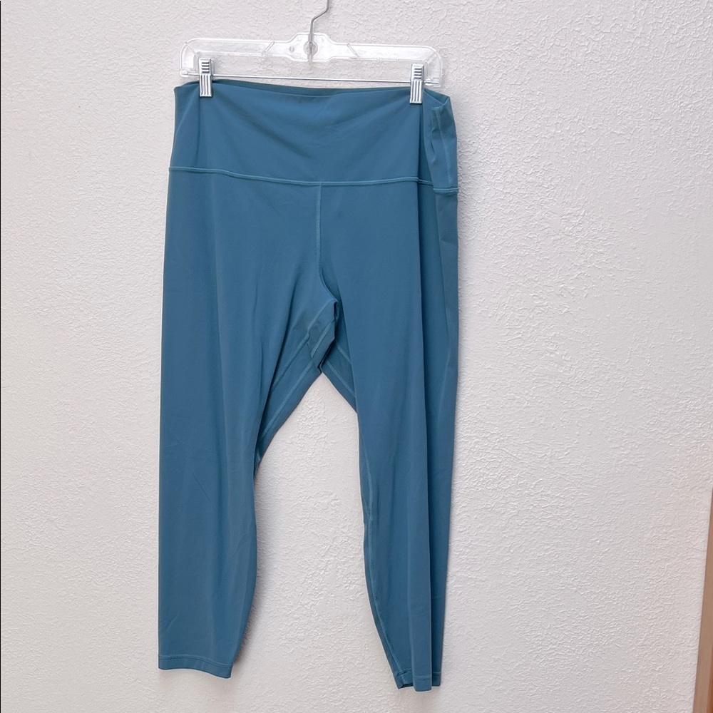 LuLuLemon High-Waisted Leggings Size 16